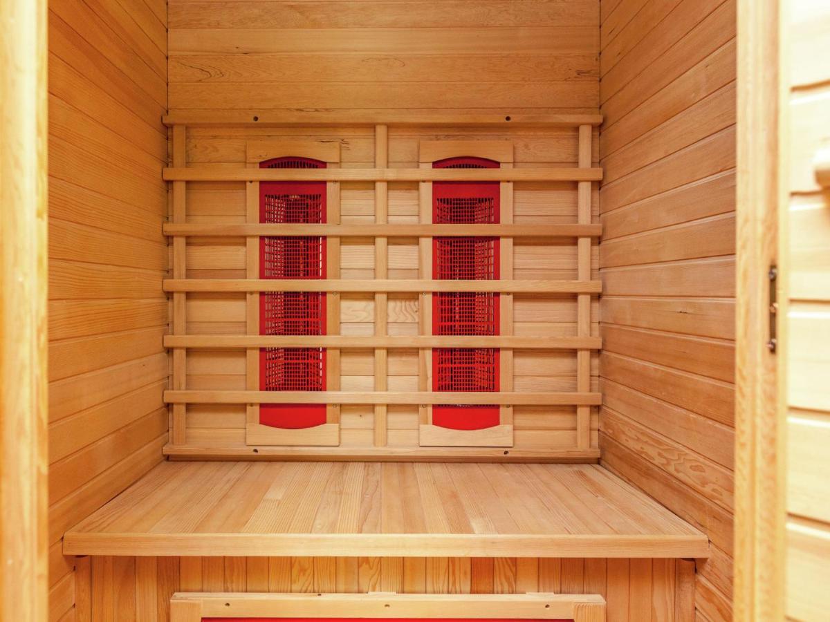 Charming Holiday Home In Malmedy With Sauna Екстер'єр фото